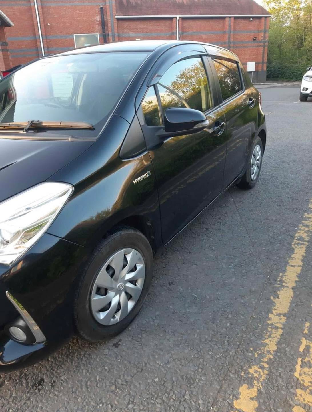 2017 Toyota Yaris - Image 4