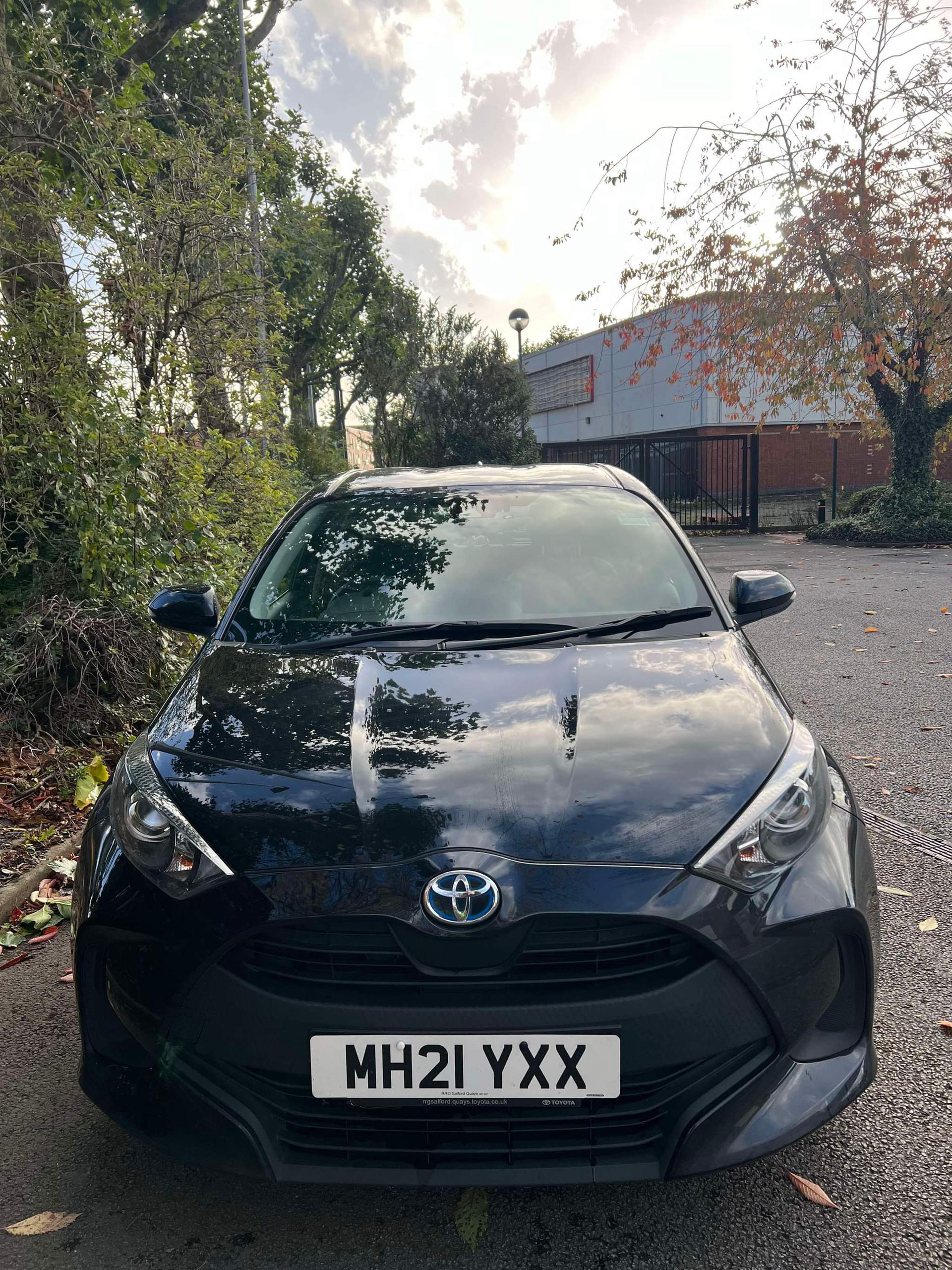 2021 Toyota Yaris - Image 14