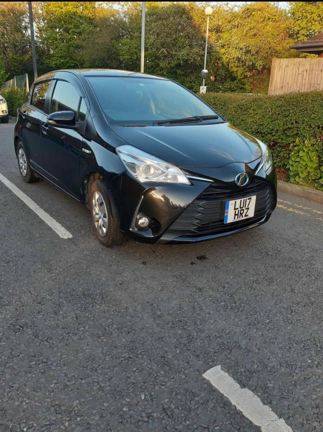 2017 Toyota Yaris - Image 6