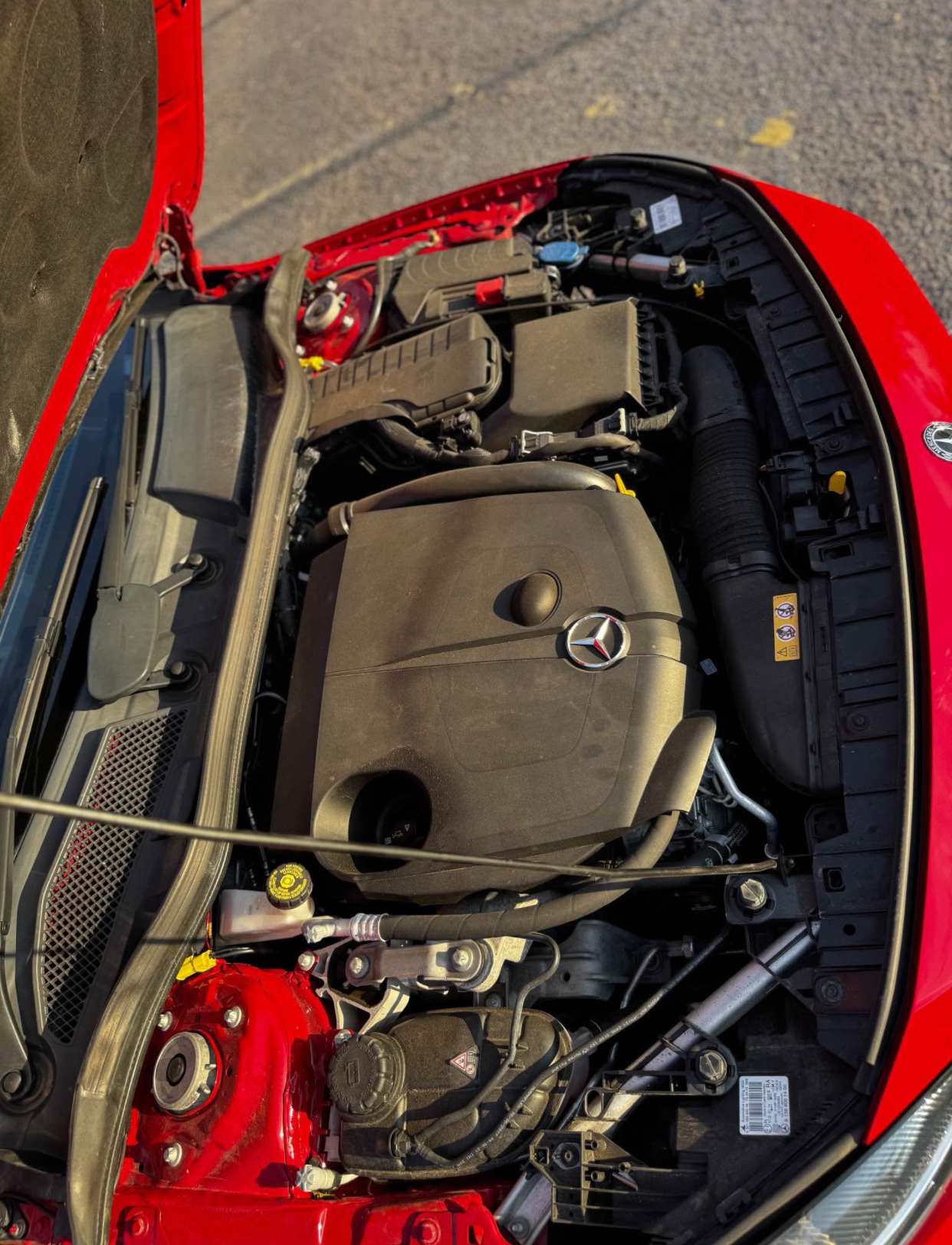 2017 Mercedes-Benz GLA 200d - Image 12