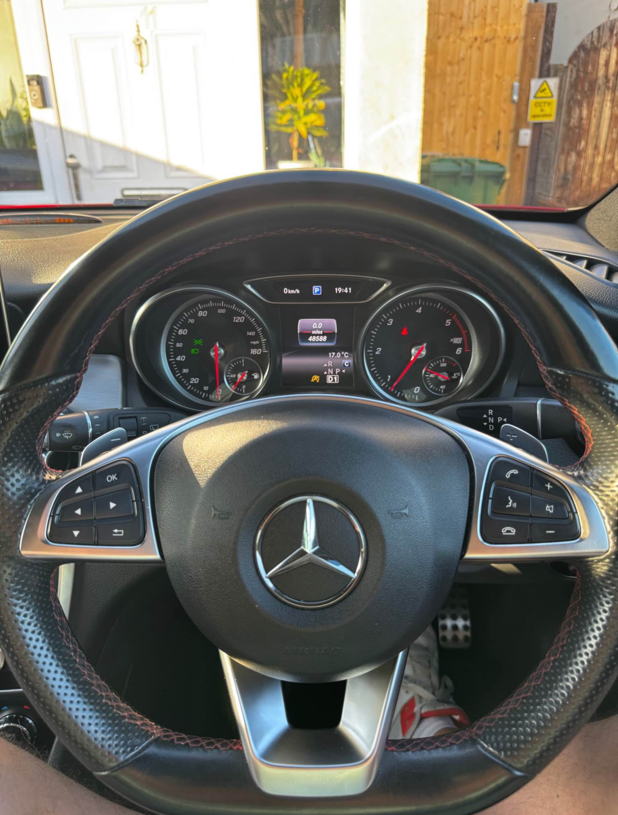 2017 Mercedes-Benz GLA 200d - Image 14