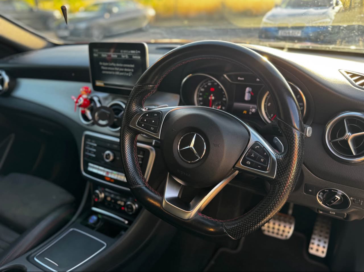 2017 Mercedes-Benz GLA 200d - Image 15